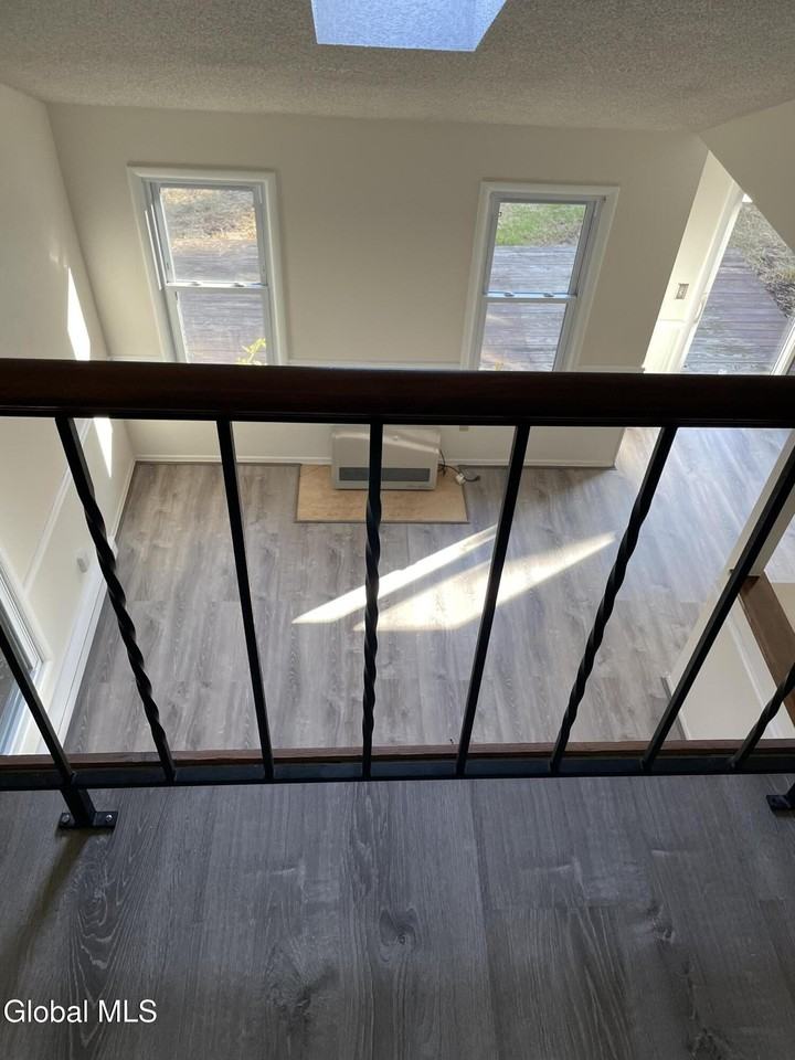13 Lexington Dr - Photo 7 of 12