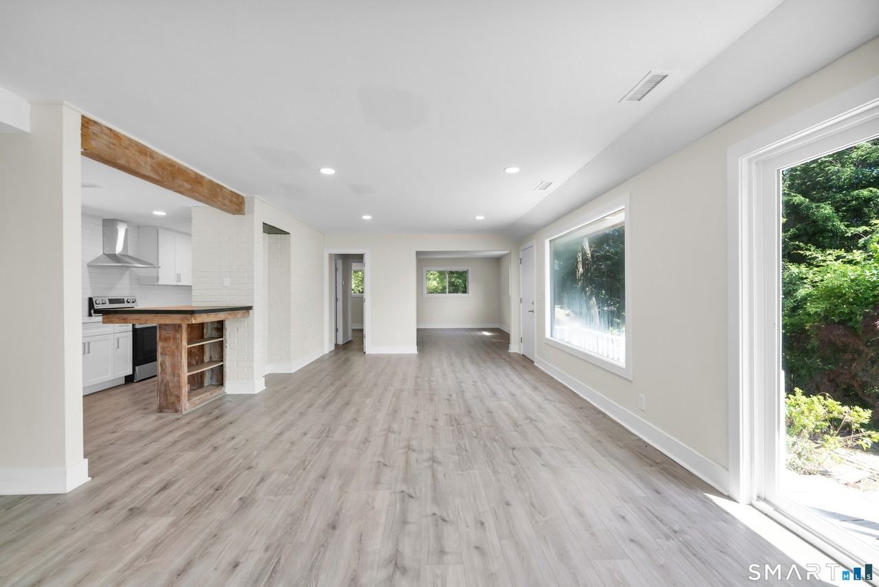 450 Danbury Rd - Photo 3 of 21