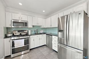 80 County St #9E - Photo 1 of 1