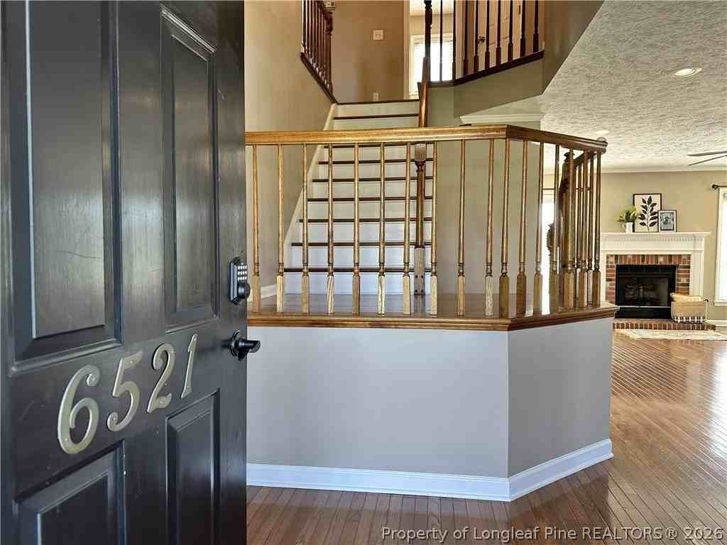 6521 Ryefield Dr - Photo 2 of 31