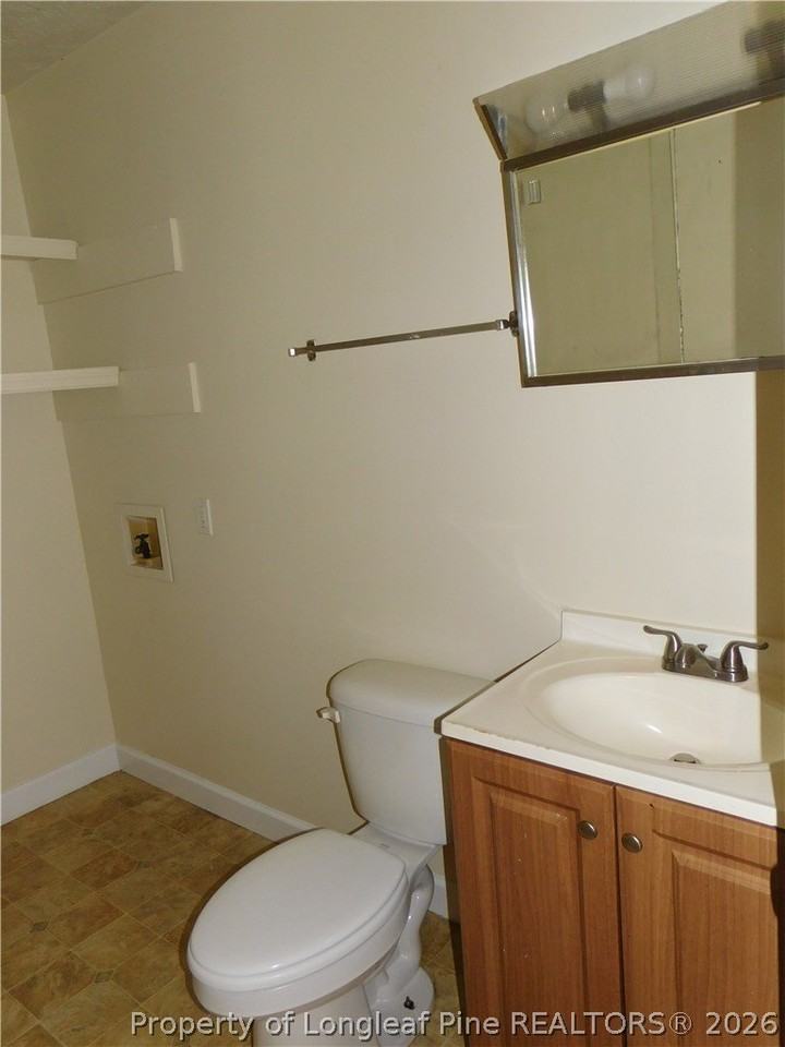 5878 Aftonshire Dr - Photo 6 of 9