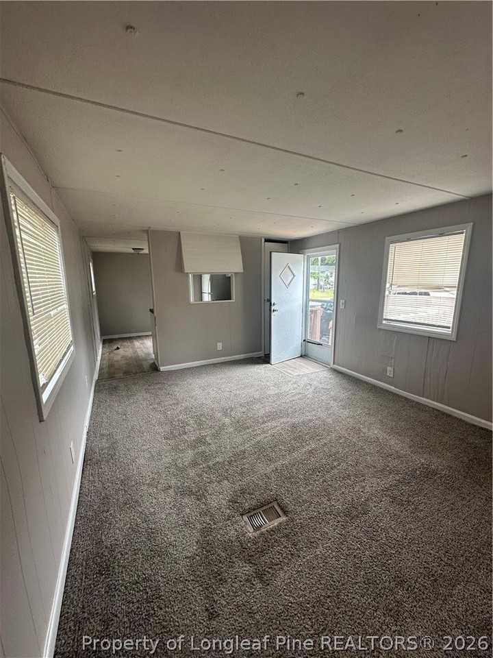 3238 Princess Ann Dr - Photo 2 of 8