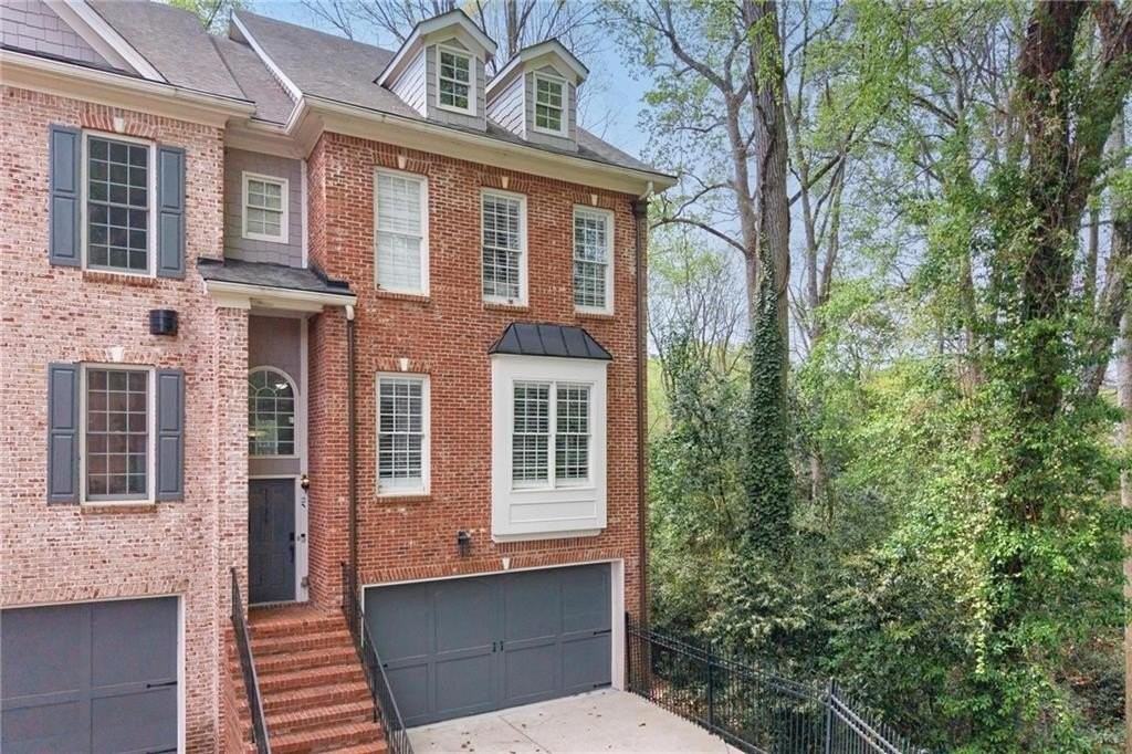 1534 Donaldson Park Dr Ne #10 - Photo 2 of 32