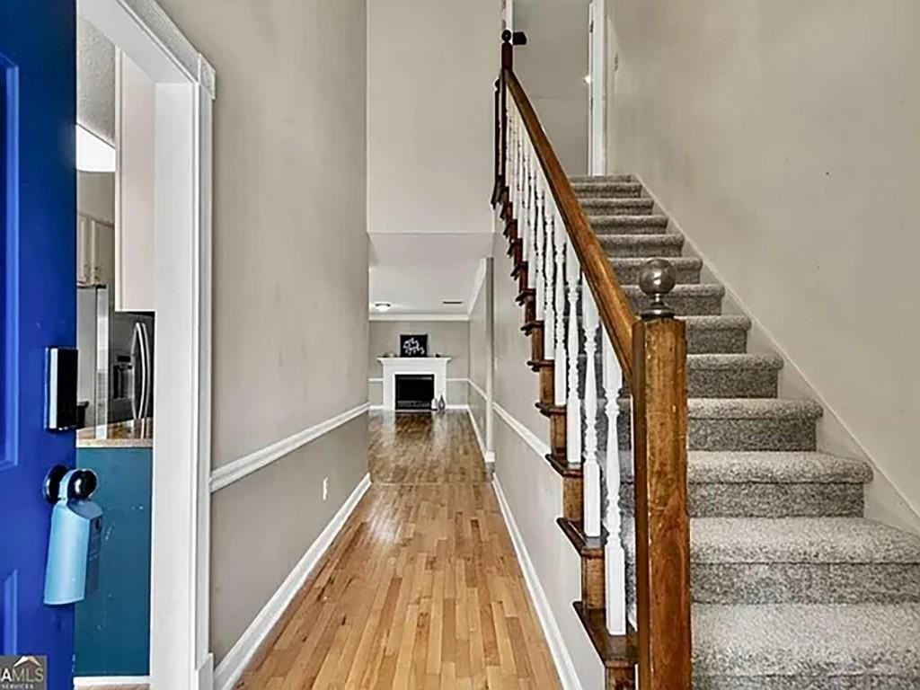 1140 Magnolia Way Se - Photo 3 of 27