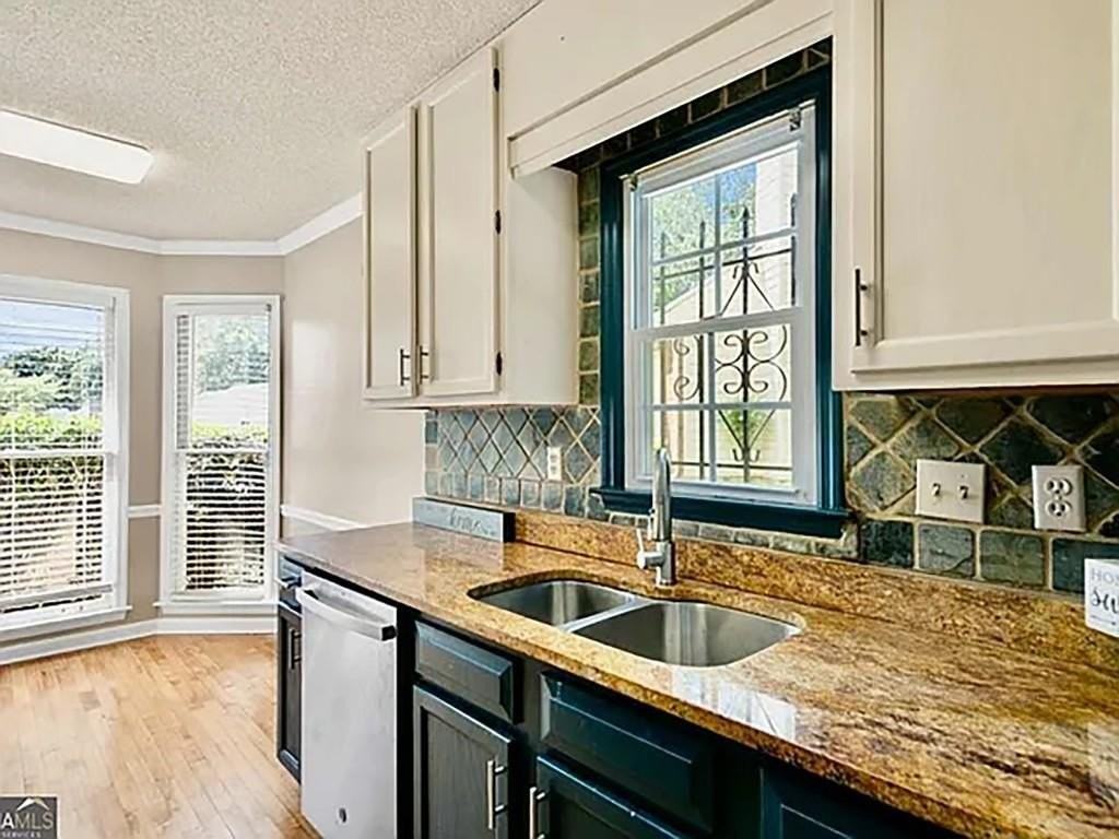 1140 Magnolia Way Se - Photo 7 of 27