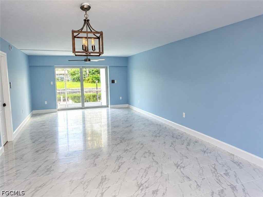 828 Victoria Dr #C7 - Photo 2 of 28