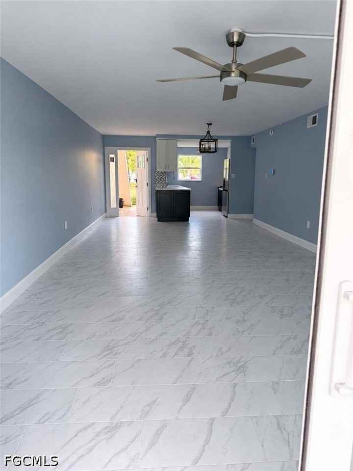 828 Victoria Dr #C7 - Photo 4 of 28