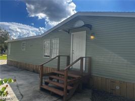 featured image of 131 Oak Dr