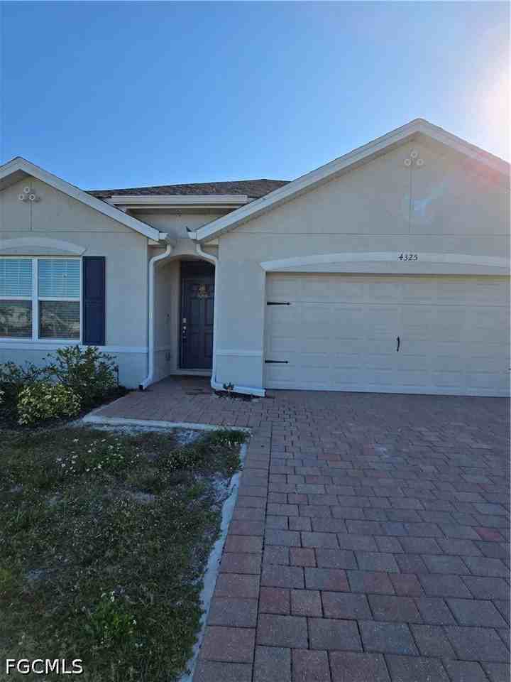 4325 Sw 7th Ave - Photo 3 of 26