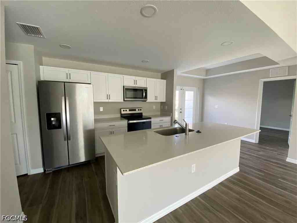 2821 Nw 6th Pl - Photo 5 of 28