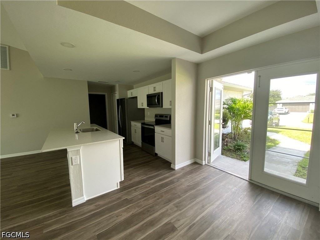 2821 Nw 6th Pl - Photo 7 of 28