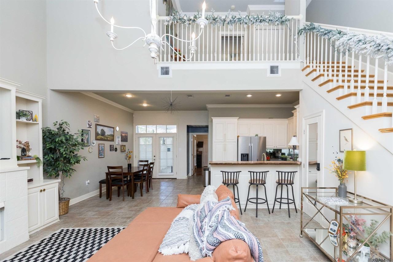 9302 Loblolly Ct - Photo 3 of 23