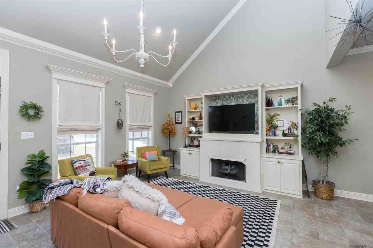 9302 Loblolly Ct - Photo 6 of 23