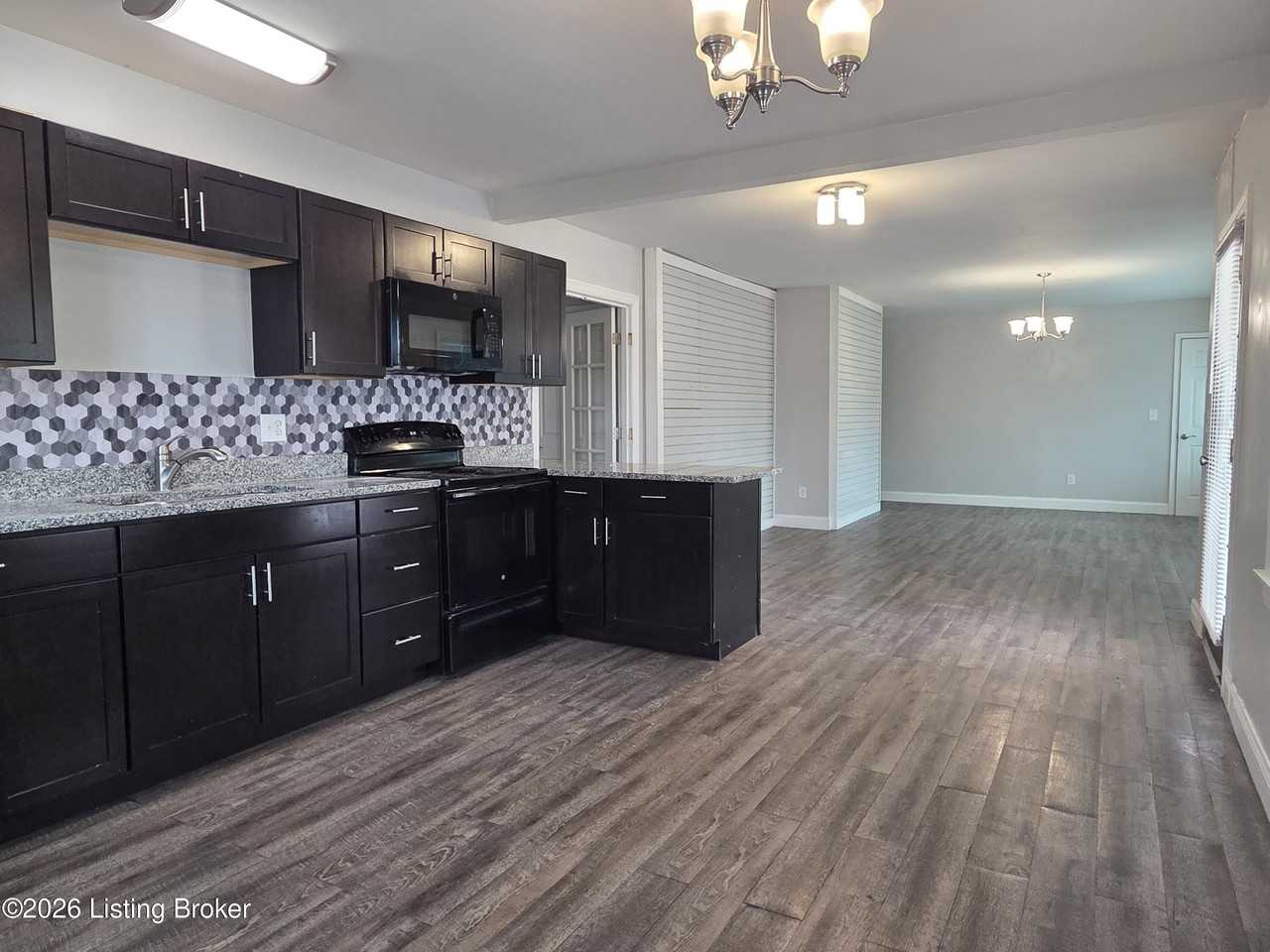 1209 Durrett Ln #1 - Photo 3 of 10