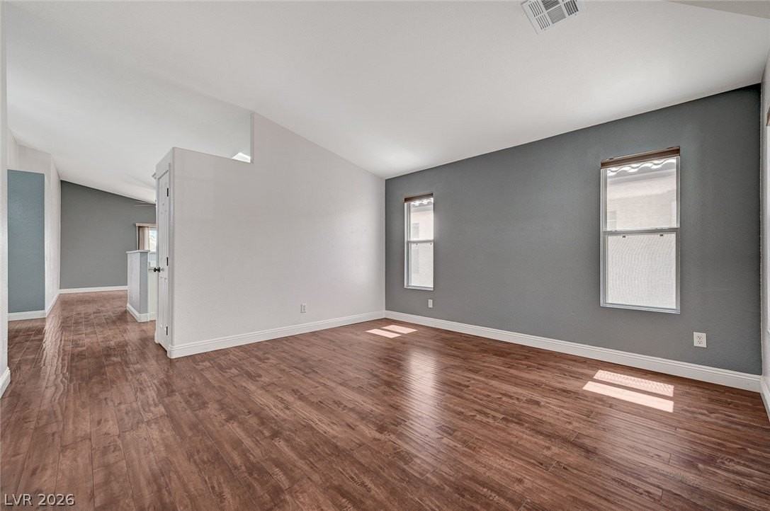 7116 Savory St - Photo 4 of 41