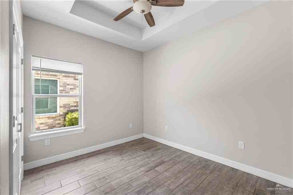 1013 W Sunset Valley St #A - Photo 4 of 11