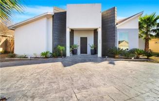 800 New Orleans Cir - Photo 1 of 1