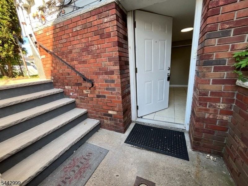 103 Sylvan Ave - Photo 2 of 13