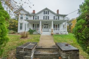 featured image of 55 Madison St #2