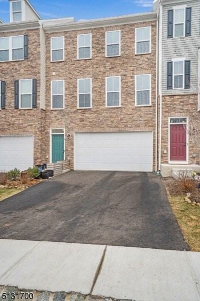 8 Swackhammer Way - Photo 2 of 24