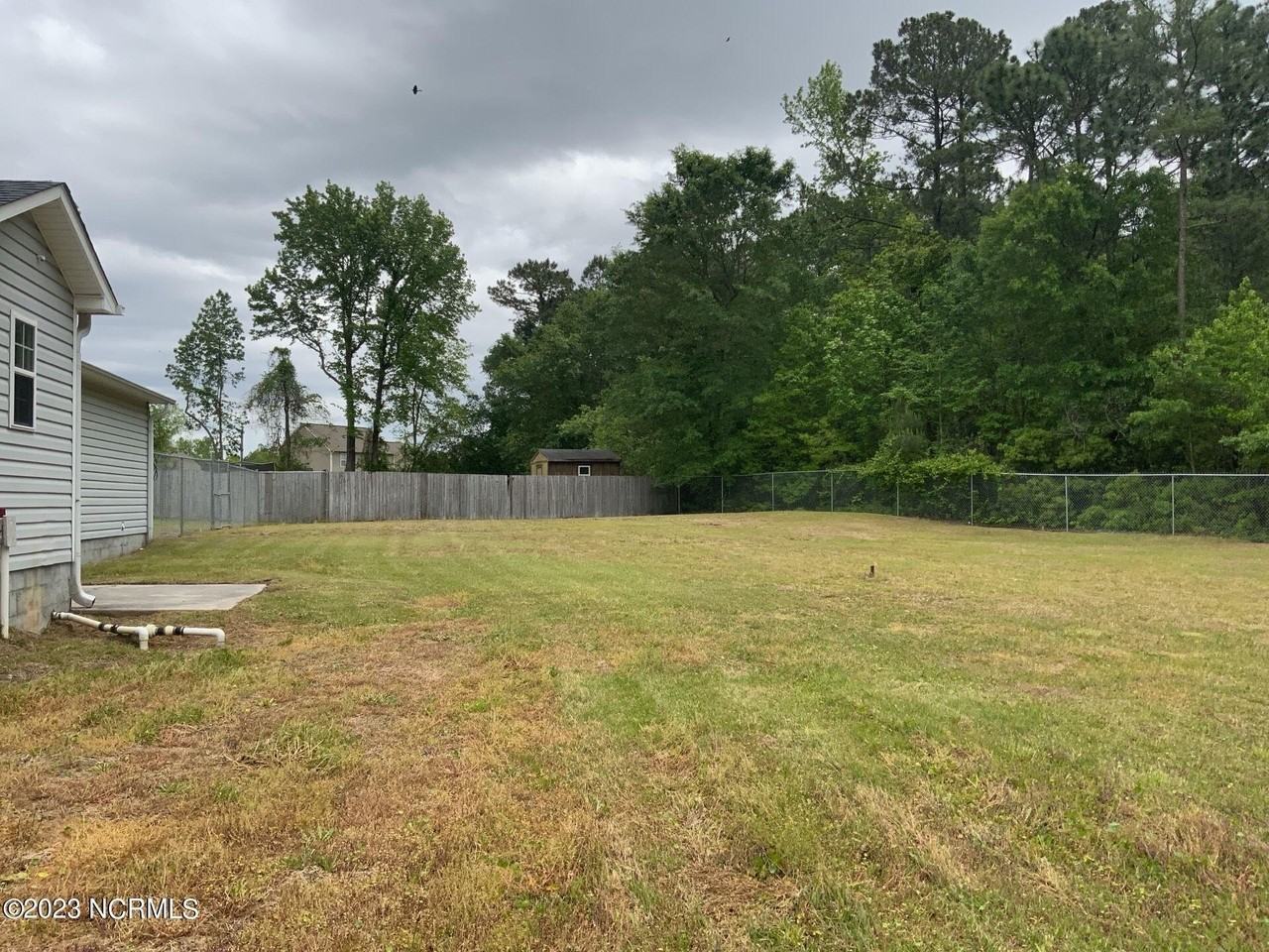 110 Littleleaf Ct - Photo 6 of 25