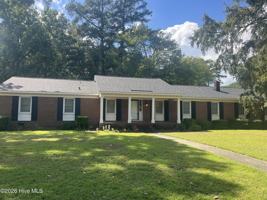 featured image of 100 Churchside Dr