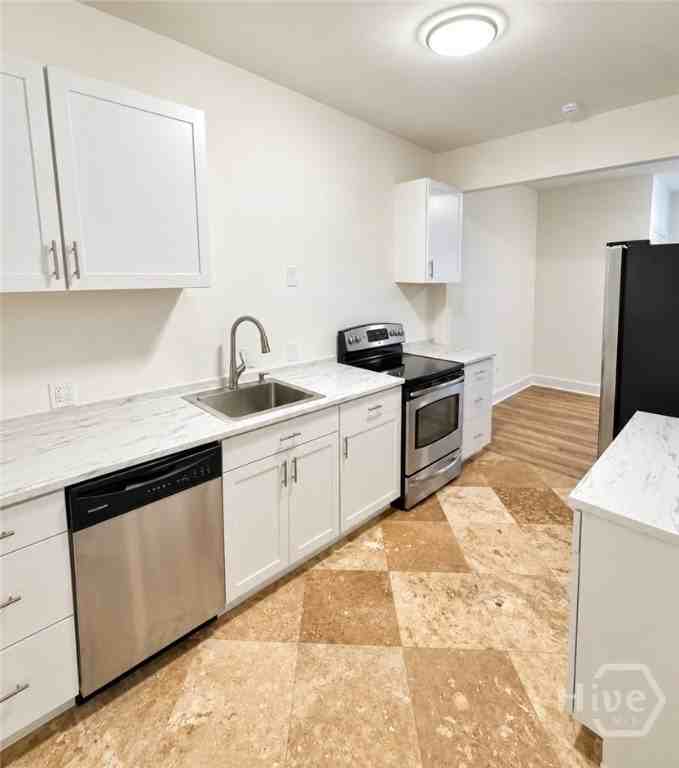 506 E Liberty St - Photo 4 of 7