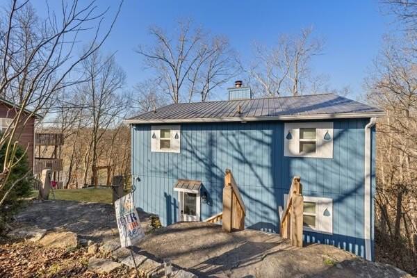 2026 Keeney Rd - Photo 2 of 41