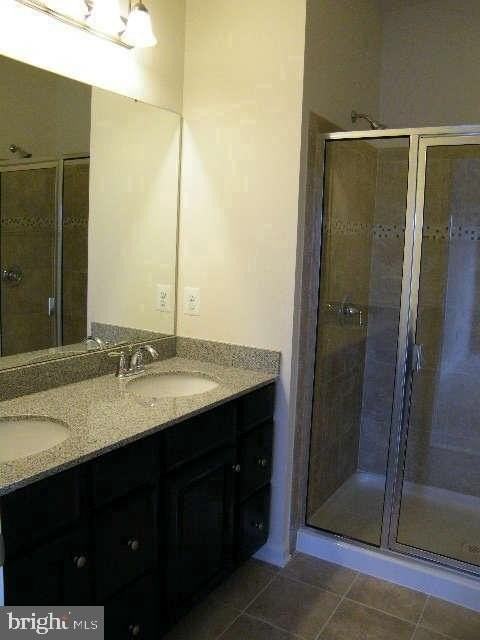 42577 Burbank Ter - Photo 6 of 14