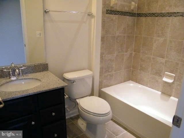 42577 Burbank Ter - Photo 7 of 14