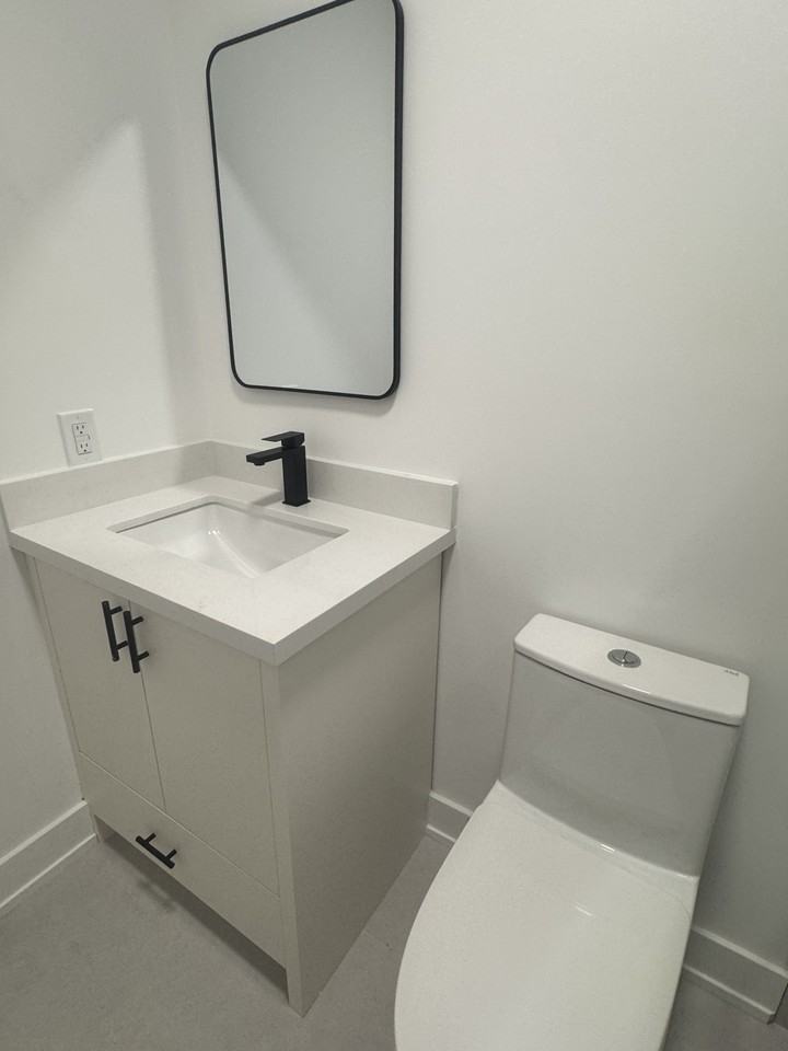 222 Belgravia Avenue #1-2-3 - Photo 5 of 9