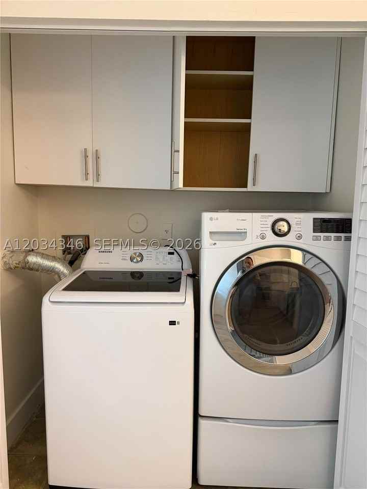 11727 Nw 12th St - Photo 4 of 26