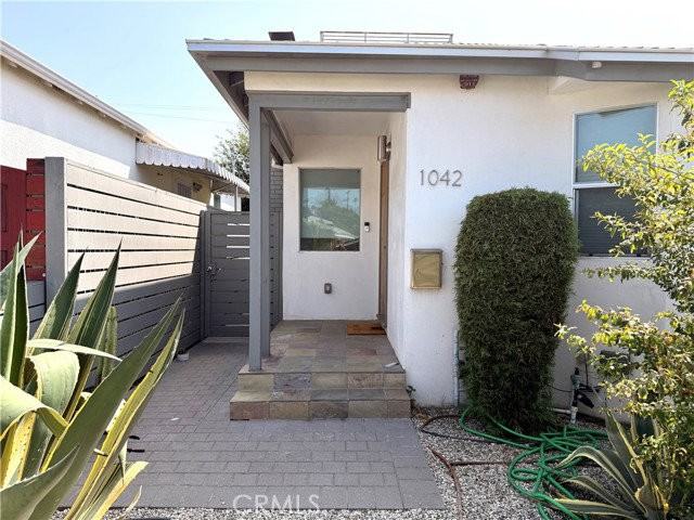 1042 Garfield Ave - Photo 4 of 8