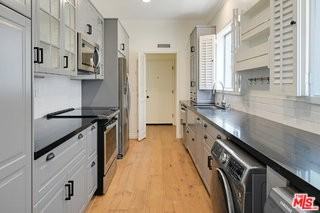 435 N Palm Dr #203 - Photo 7 of 8