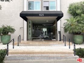 1025 N Kings Rd #313 - Photo 1 of 1