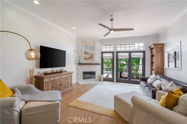 210 S Prospect Ave
