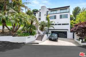 featured image of 4961 Marmol Dr
