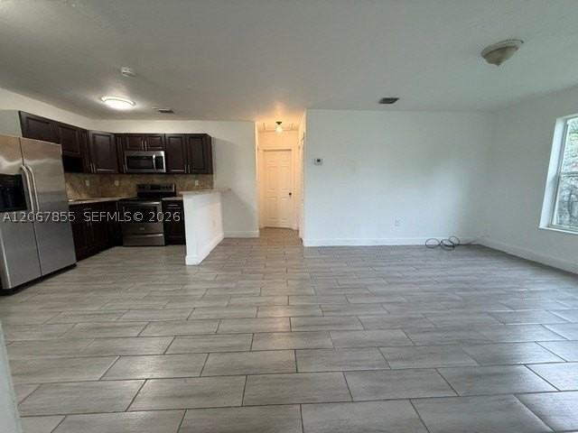 20535 Nw 24th Ave #20535 - Photo 7 of 17