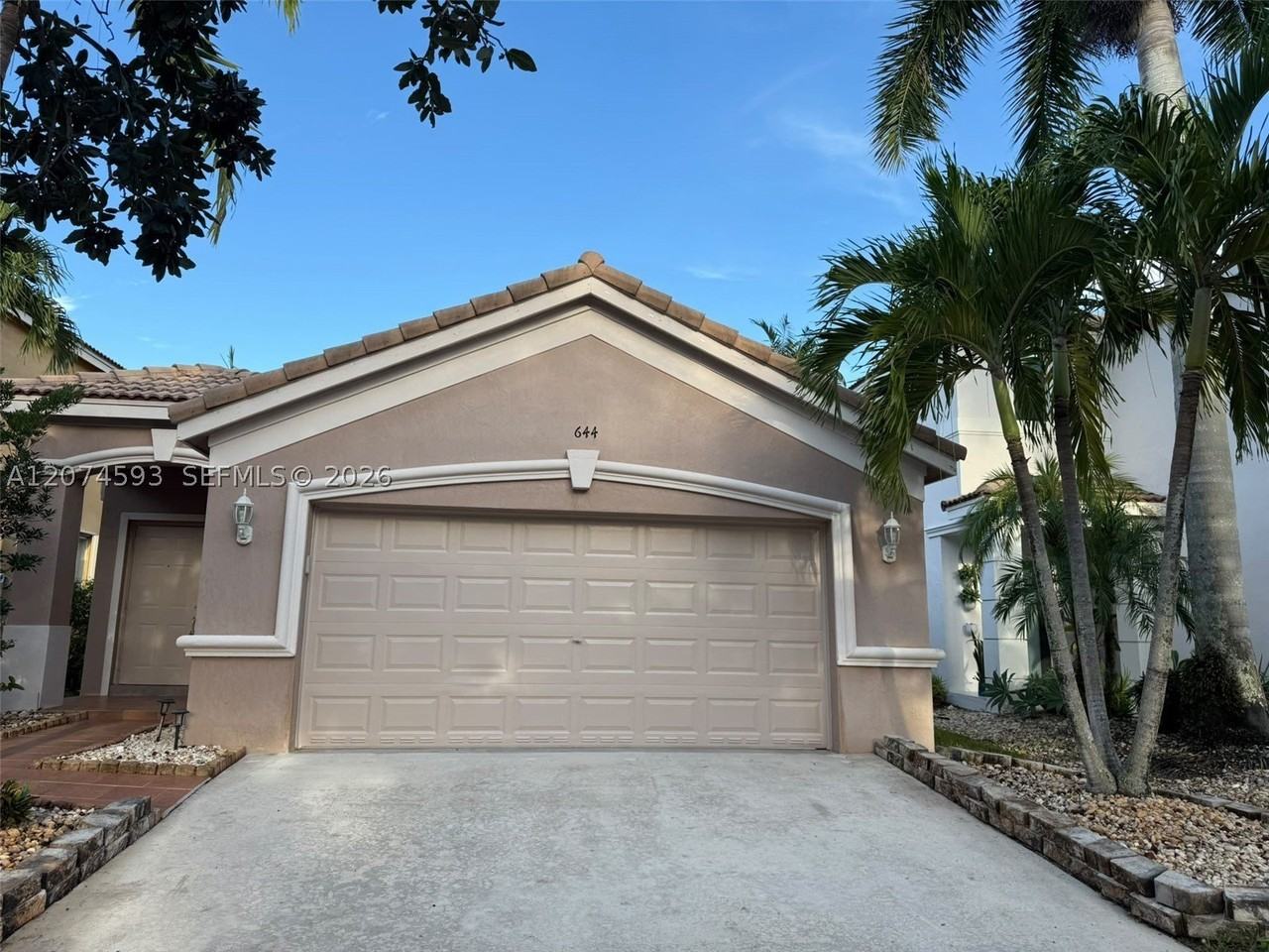 644 Conservation Dr