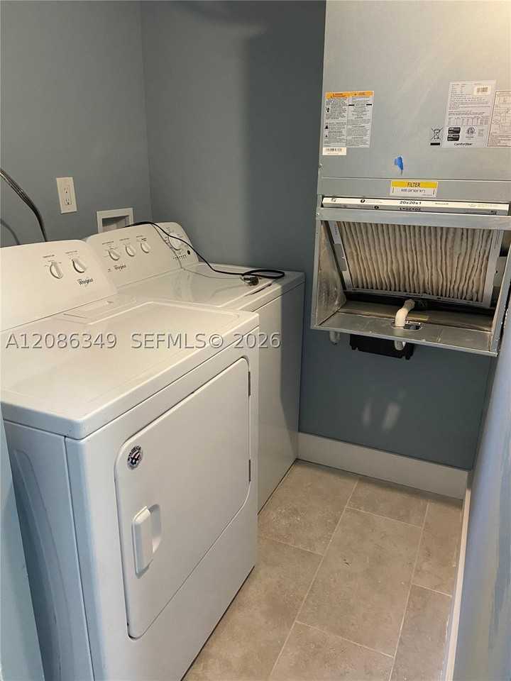 2740 W 62nd St #207 - Photo 6 of 8
