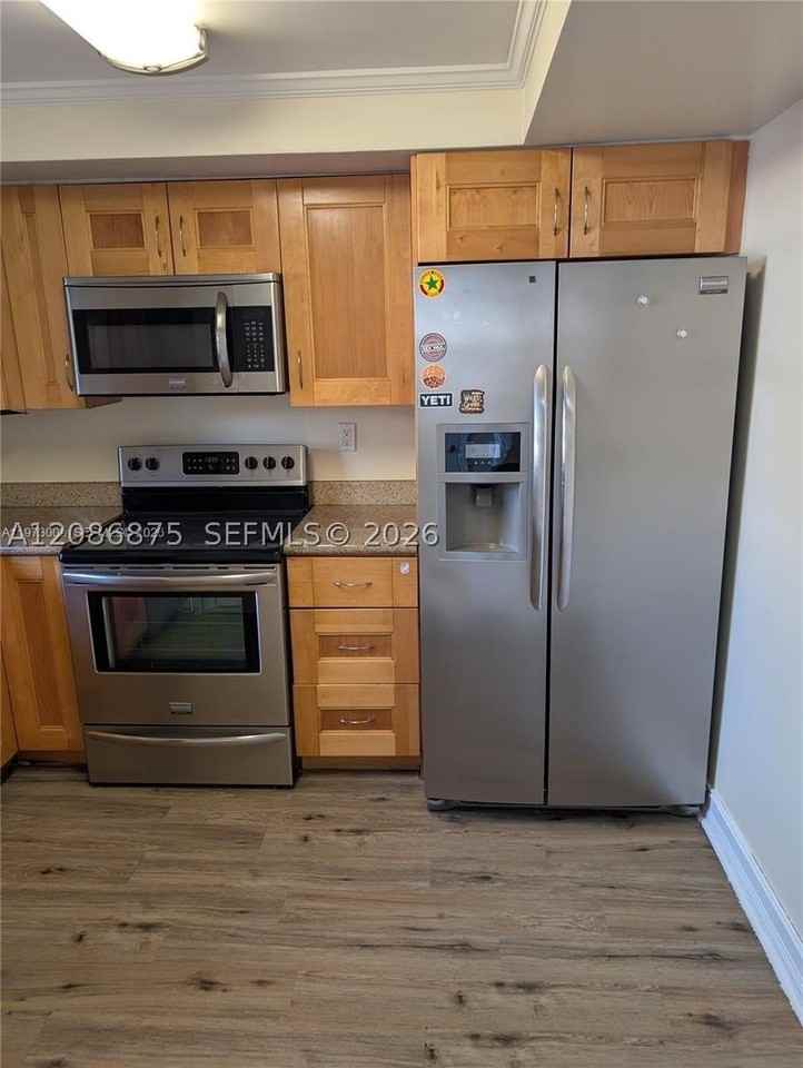 13511 Ne 24th Pl #13511 - Photo 4 of 22