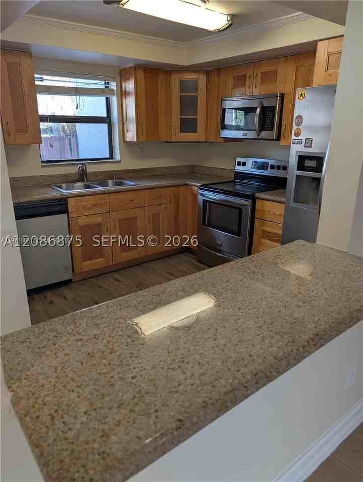 13511 Ne 24th Pl #13511 - Photo 5 of 22