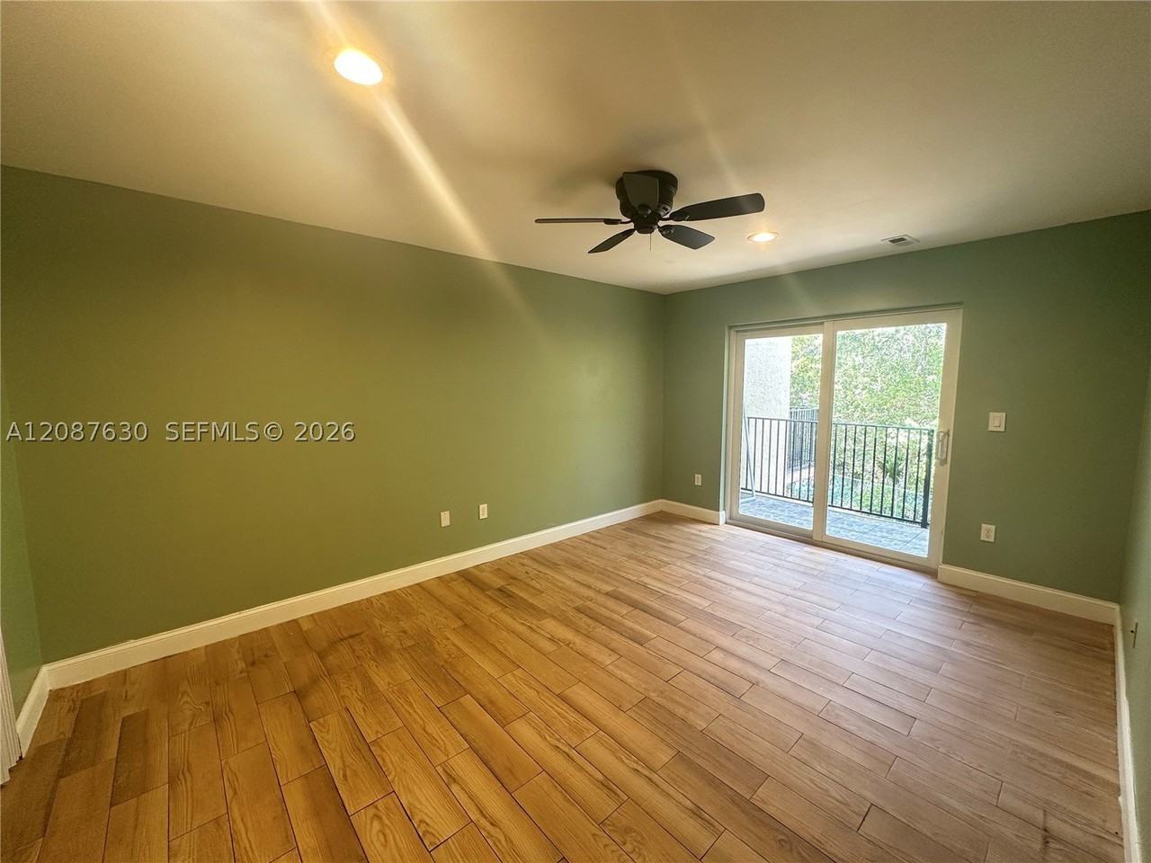 1718 Nw 56th Ave #1718 - Photo 7 of 11
