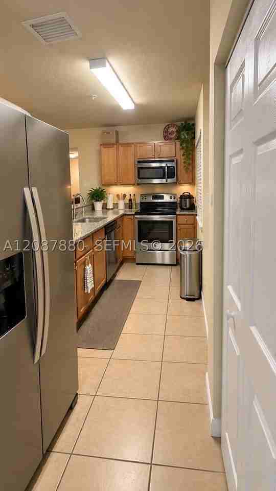 22511 Sw 88th Pl #11-24 - Photo 2 of 15