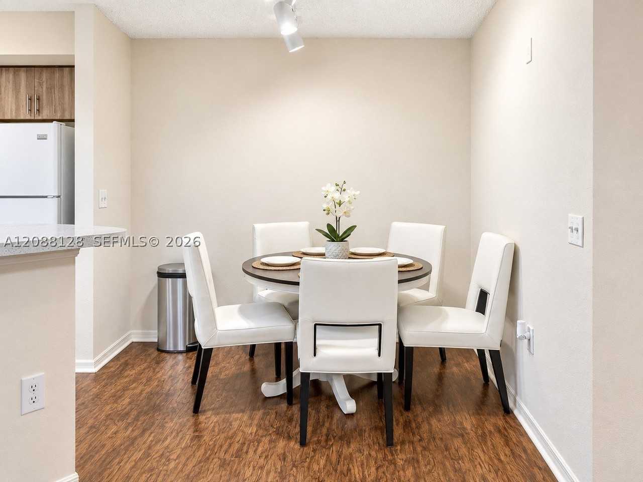 12620 Vista Isles Dr #1014 - Photo 6 of 26