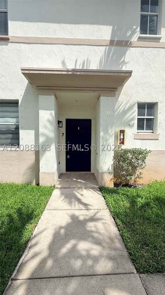 8177 W 36th Ave #7 - Photo 4 of 45