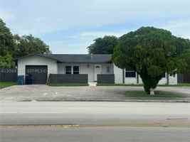 featured image of 11611 Sw 122nd Ave