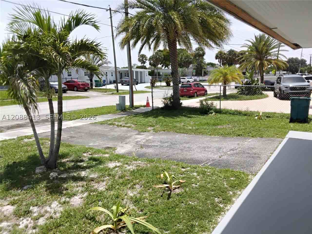 4901 Nw 177th St #1 - Photo 6 of 12