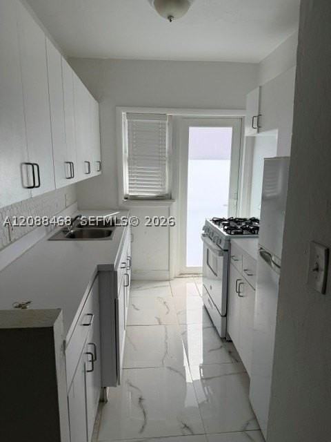 1995 Marseille Dr #6 - Photo 6 of 16