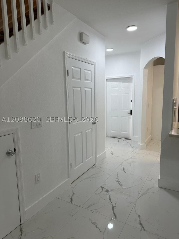 5937 Riverside Ave - Photo 3 of 23